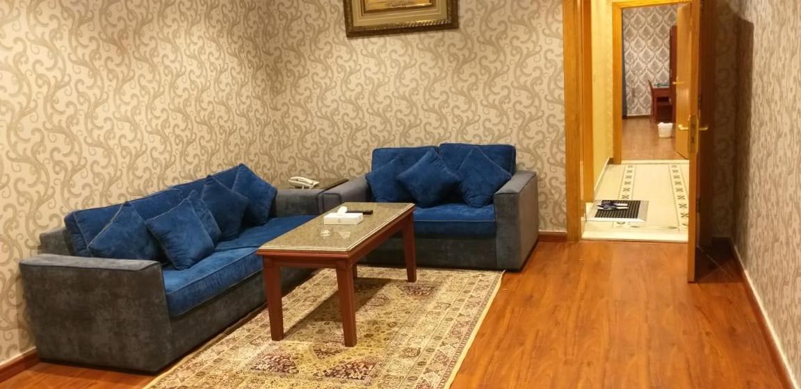 Qasr Al Khalij Hotel Эр-Рияд Экстерьер фото